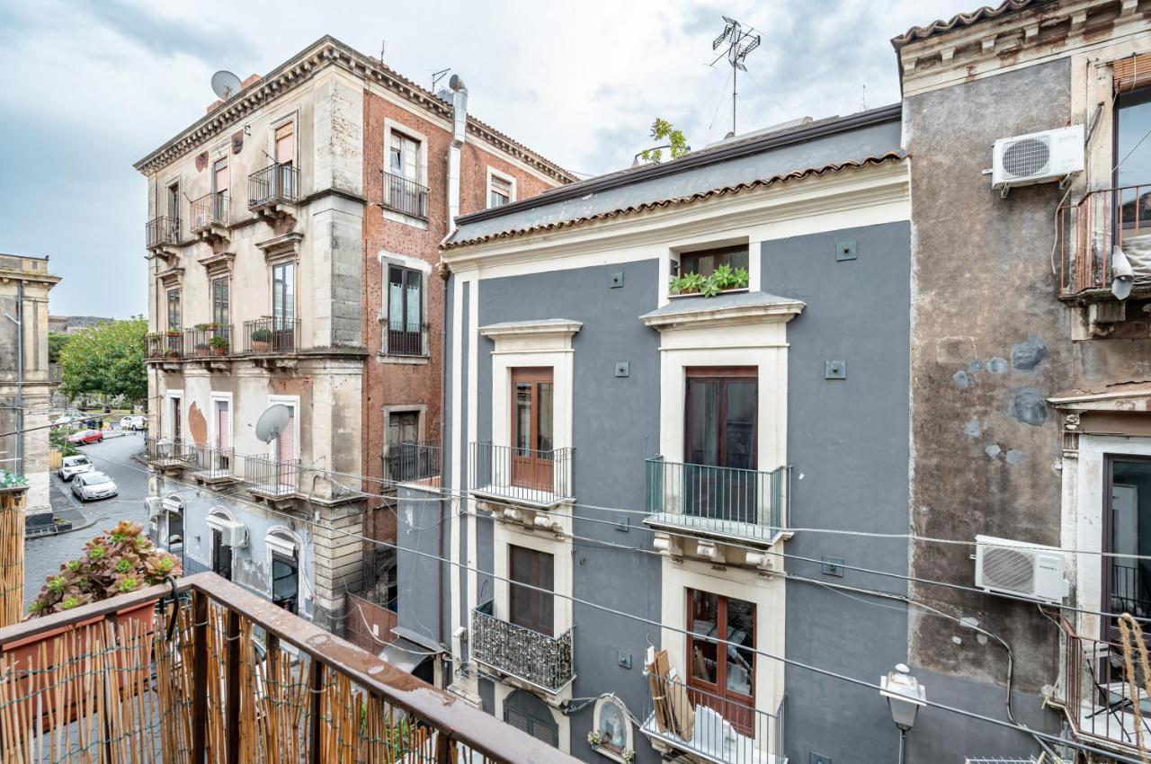 Casa Giuffri - Castello Ursino Flat With Balcony *